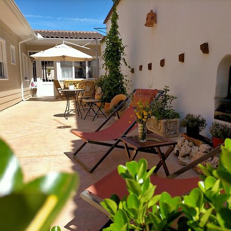Penzion Azafran Consuegra Exteriér fotografie
