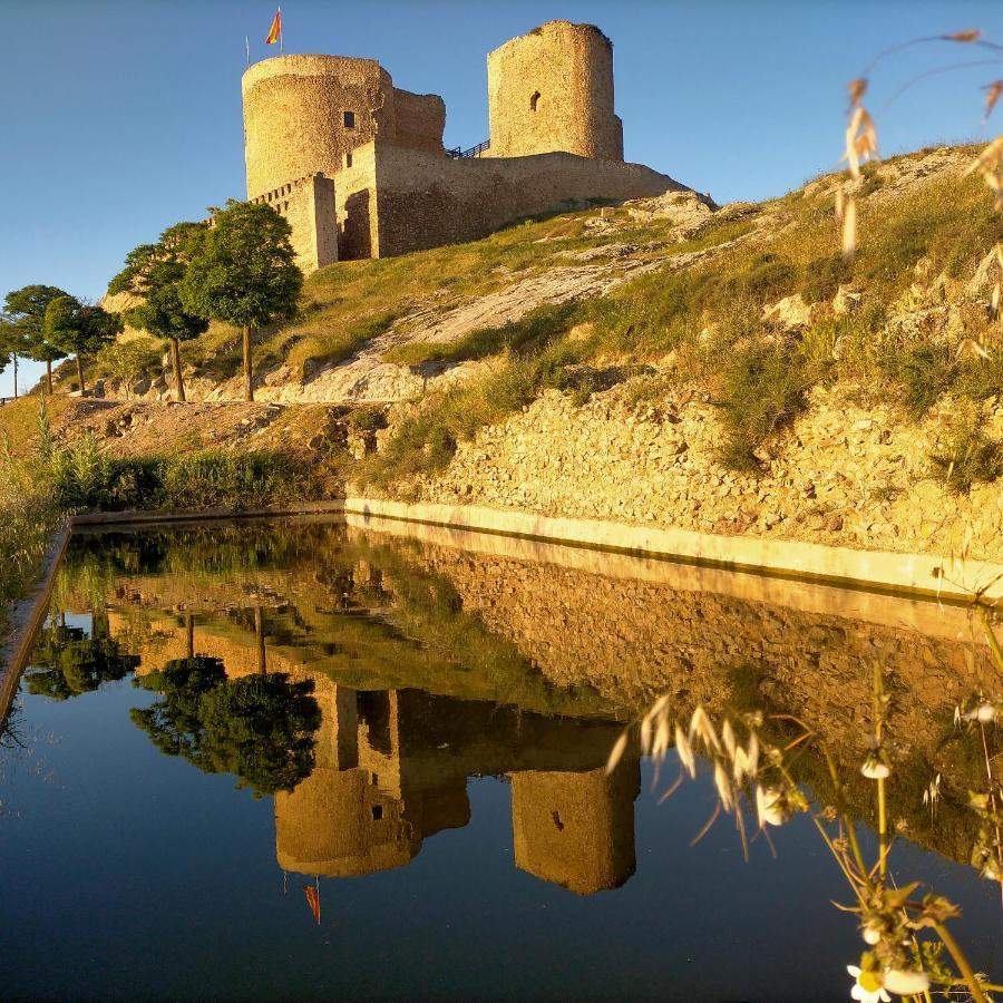 Penzion Azafran Consuegra Exteriér fotografie